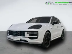 Utilisé 2025 Porsche Cayenne Turbo E-Hybrid SUV | 216 500 €