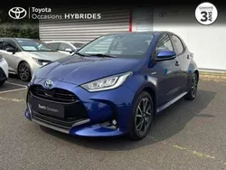 Utilisé 2021 Toyota Yaris Hybrid Design Berline | 18 990 € (Prix juste)