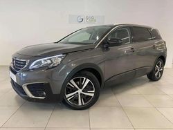 Noir Utilisé 2019 Peugeot 5008 Active Monospace | 15 990 € (Prix juste)
