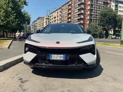 Argent Utilisé 2023 Lotus Eletre SUV | 105 000 €