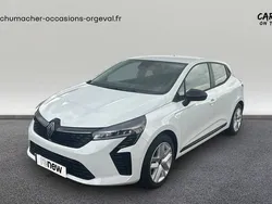 Blanc Nouvelle 2024 Renault Clio V Berline | 21 670 € (Prix juste)