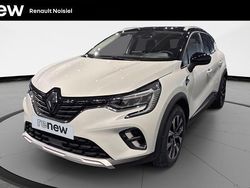 Blanc Utilisé 2024 Renault Captur Techno SUV | 19 890 € (Prix assez cher)