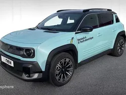 Biton Nouvelle 2025 Renault 4 E-Tech Iconic SUV | 36 233 € (Prix juste)
