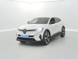 Blanc Utilisé 2023 Renault Mégane Techno | 25 990 € (Prix juste)