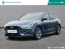 Bleu Utilisé 2025 Ford Focus ST-Line X | 26 880 € (Prix assez cher)