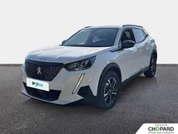 Blanc Utilisé 2022 Peugeot 2008 Allure SUV | 18 990 € (Prix juste)