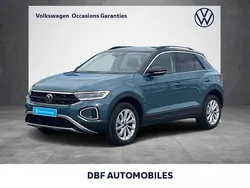 Bleu Utilisé 2024 VW T-Roc Edition SUV | 29 999 € (Prix juste)