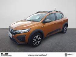 Orange Utilisé 2023 Dacia Sandero Expression Citadine | 16 290 € (Prix juste)