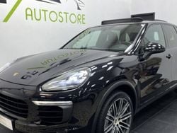 Utilisé 2017 Porsche Cayenne SUV | 46 990 € (Prix juste)