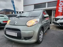 Vert Utilisé 2010 Citroën C1 Comfort Citadine | 6 990 € (Prix assez cher)