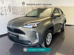 Beige Utilisé 2024 Toyota Yaris Hybrid Berline | 23 490 € (Prix assez cher)