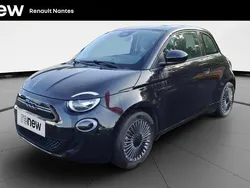 Noir Utilisé 2022 Fiat 500e Berline | 14 990 € (Super prix)