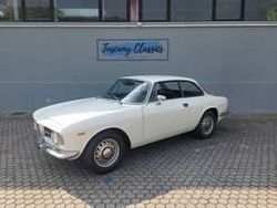 Blanc Occasion 1970 Alfa Romeo GT Junior Coupé | 33 000 €