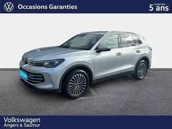 Argent dolomite Utilisé 2025 VW Tiguan Elegance SUV | 48 990 €