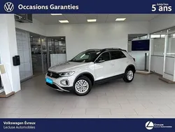 Utilisé 2024 VW T-Roc Life SUV | 26 500 € (Prix juste)
