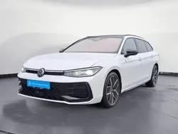Blanc Utilisé 2024 VW Passat R-line Break | 52 990 €