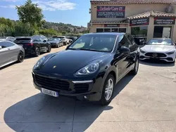Noir Utilisé 2015 Porsche Cayenne SUV | 44 900 €
