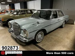 Bleu Utilisé 1966 Mercedes 250 Berline | 38 000 €