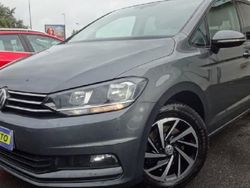 Utilisé 2018 VW Touran Monospace | 12 990 € (Prix juste)