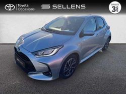 Gris mineral Utilisé 2022 Toyota Yaris Hybrid Design Berline | 18 880 € (Prix juste)
