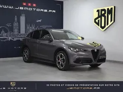 Gris Utilisé 2024 Alfa Romeo Stelvio Veloce SUV | 41 950 € (Prix cher)