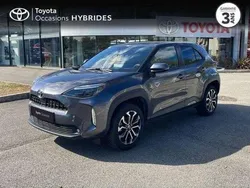 Utilisé 2022 Toyota Yaris Hybrid Design | 18 990 € (Prix juste)