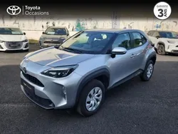 Gris Utilisé 2024 Toyota Yaris Hybrid | 23 790 € (Prix juste)