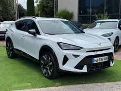 Blanc nevada métallisé Utilisé 2024 Cupra Formentor SUV | 39 990 € (Prix cher)