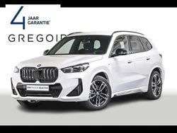 Blanc Utilisé 2023 BMW iX1 Sport Line SUV | 46 750 € (Prix juste)