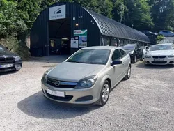 Beige Utilisé 2005 Opel Astra GTC Citadine | 4 500 €