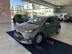 Utilisé 2023 Toyota Yaris Hybrid Business Edition | 19 980 € (Super prix)