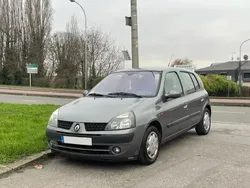 Gris Utilisé 2002 Renault Clio II Expression Citadine | 3 590 €