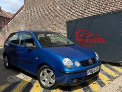 Bleu Occasion 2002 VW Polo Citadine | 2 490 €