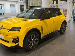 Jaune Utilisé 2024 Renault R5 Iconic Citadine | 34 690 € (Prix juste)