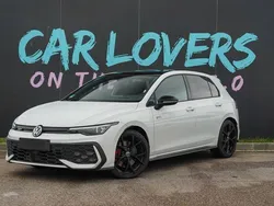 Blanc Utilisé 2024 VW Golf VIII GTI | 45 990 € (Prix assez cher)