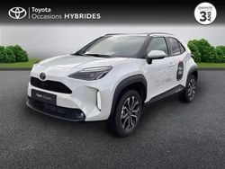 Blanc lunaire nacré Utilisé 2025 Toyota Yaris Hybrid Design SUV | 28 790 € (Prix cher)