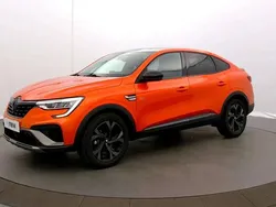 Orange Utilisé 2023 Renault Arkana Engineered SUV | 23 490 € (Prix juste)