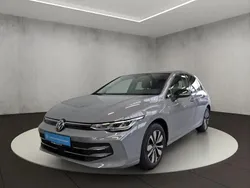 Gris Utilisé 2024 VW Golf VIII Life Berline | 31 200 € (Prix juste)