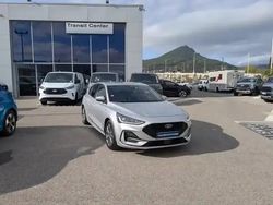 Gris lunaire métallisé Occasion 2023 Ford Focus ST-Line Berline | 20 900 € (Prix juste)