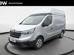 Gris Utilisé 2025 Renault Trafic Van | 32 490 € (Prix juste)