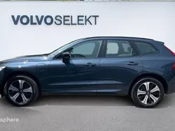 Bleu Utilisé 2024 Volvo XC60 Plus SUV | 52 999 € (Prix juste)