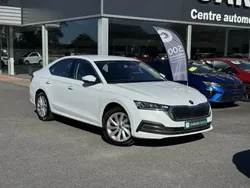Blanc Utilisé 2024 Skoda Octavia Business Line Berline | 26 890 € (Bon prix)