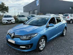 Utilisé 2015 Renault Mégane III LIMITED Berline | 4 700 € (Prix juste)