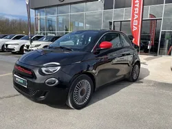 Utilisé 2023 Fiat 500e Red Citadine | 12 990 € (Bon prix)