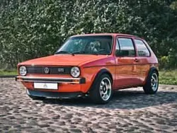 Rouge Utilisé 1979 VW Golf I GTI Berline | 25 500 €