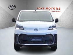 Blanc Utilisé 2024 Toyota Proace Van | 28 590 € (Prix juste)