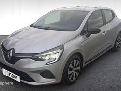 Blanc Utilisé 2023 Renault Clio V Equilibre Berline | 14 980 € (Prix juste)