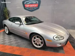 Gris Utilisé 2001 Jaguar XK8 Coupé | 14 990 €