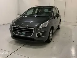 Gris Utilisé 2015 Peugeot 3008 Style SUV | 11 799 € (Prix juste)