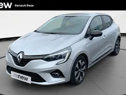 Gris Utilisé 2023 Renault Clio V Evolution Berline | 14 290 € (Prix juste)